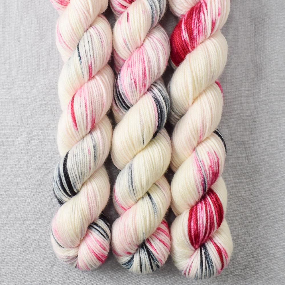 BFF - Miss Babs Yowza Mini superwash Merino wool yarn