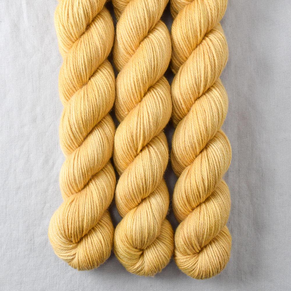 Billy Button - Miss Babs Yowza Mini superwash Merino wool yarn