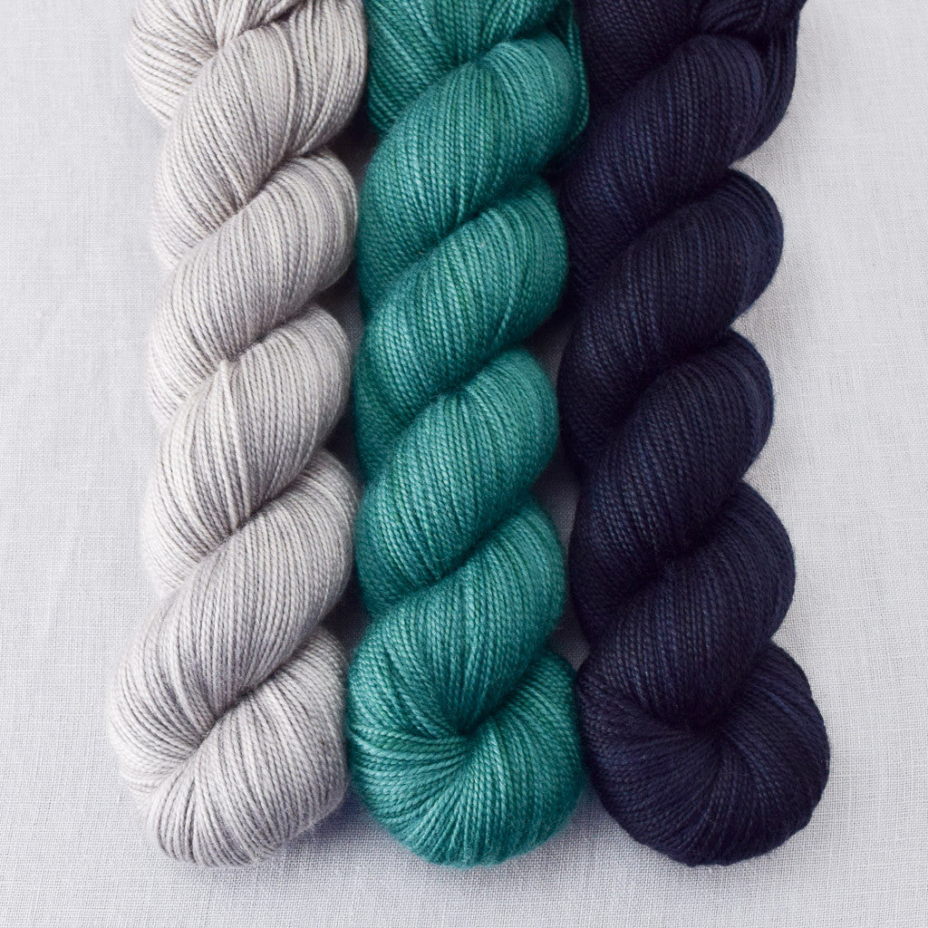 Blackbird, Oyster, Oz - Miss Babs Yummy 2-Ply Trio