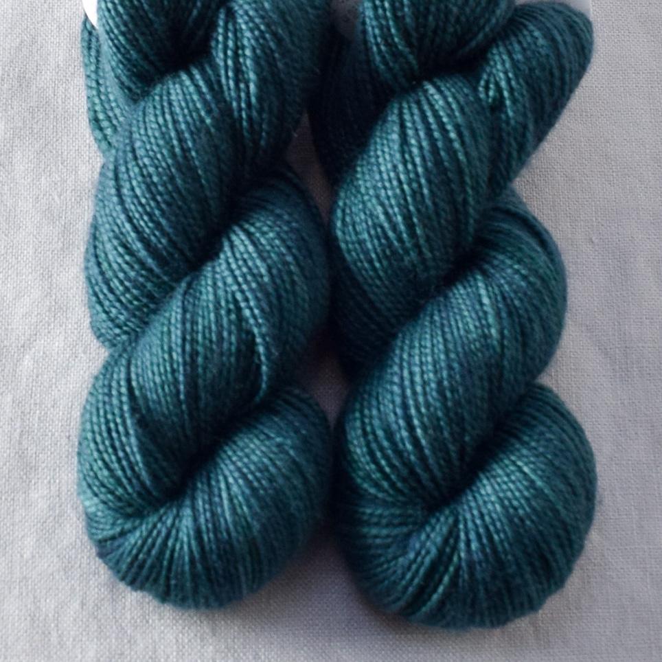 Blackwatch - Miss Babs Yummy 2-Ply Toes superwash Merino wool yarn