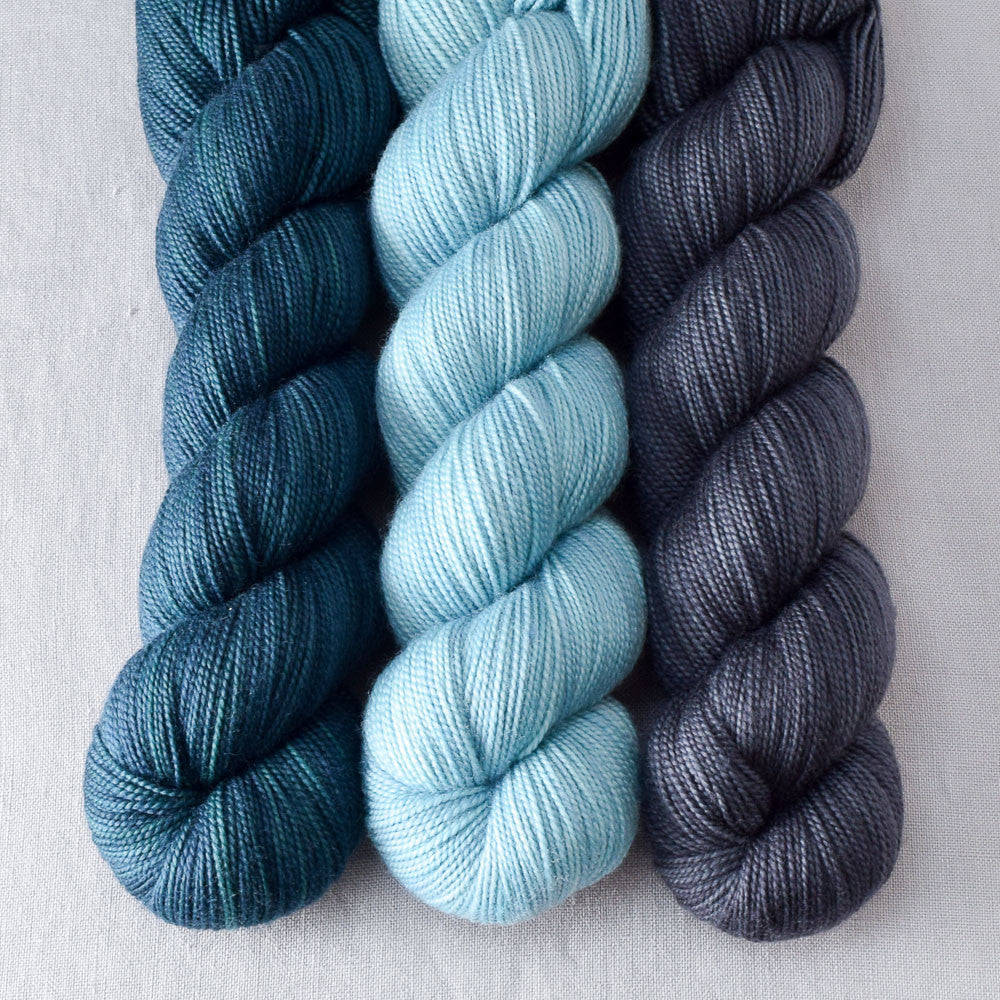 Blackwatch, Forever, Pewter - Miss Babs Yummy 2-Ply Trio