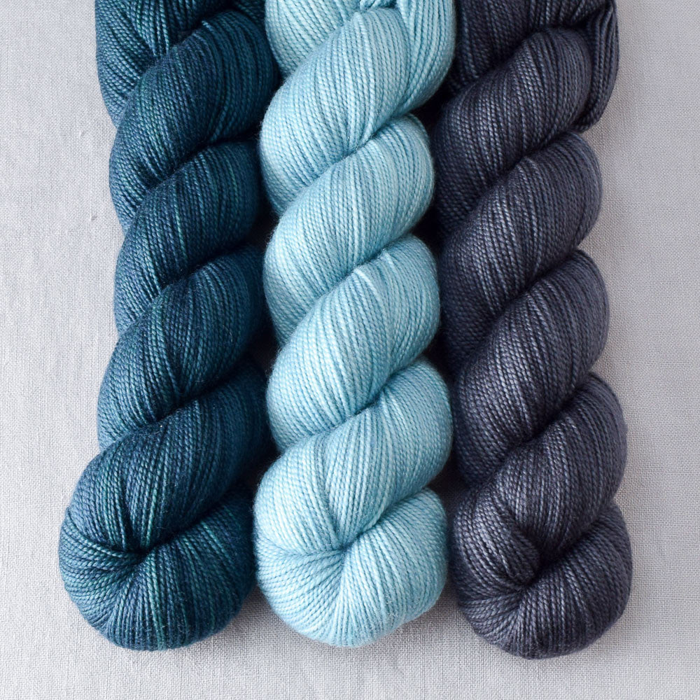 Blackwatch, Forever, Pewter - Miss Babs Yummy 2-Ply Trio