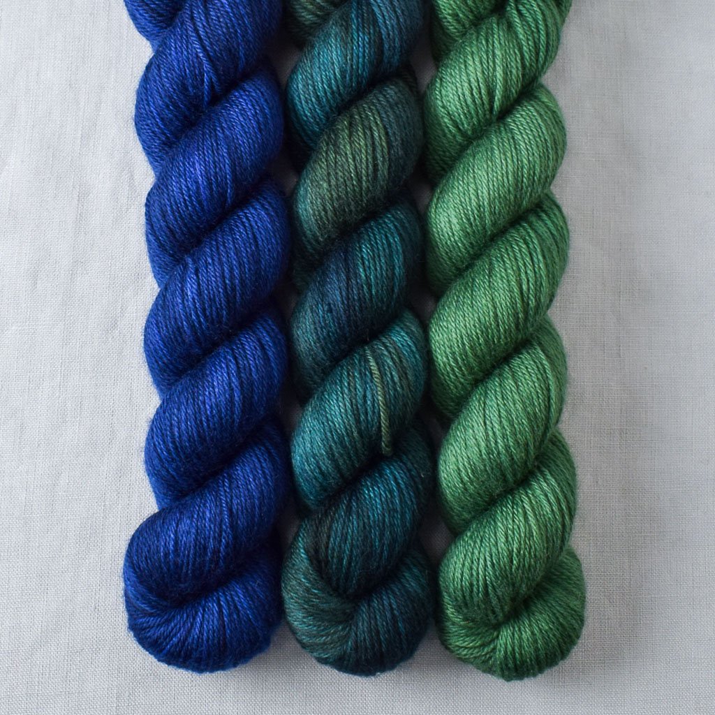 Blue Dasher, Fraser, McHales - Miss Babs Yowza Mini Trio