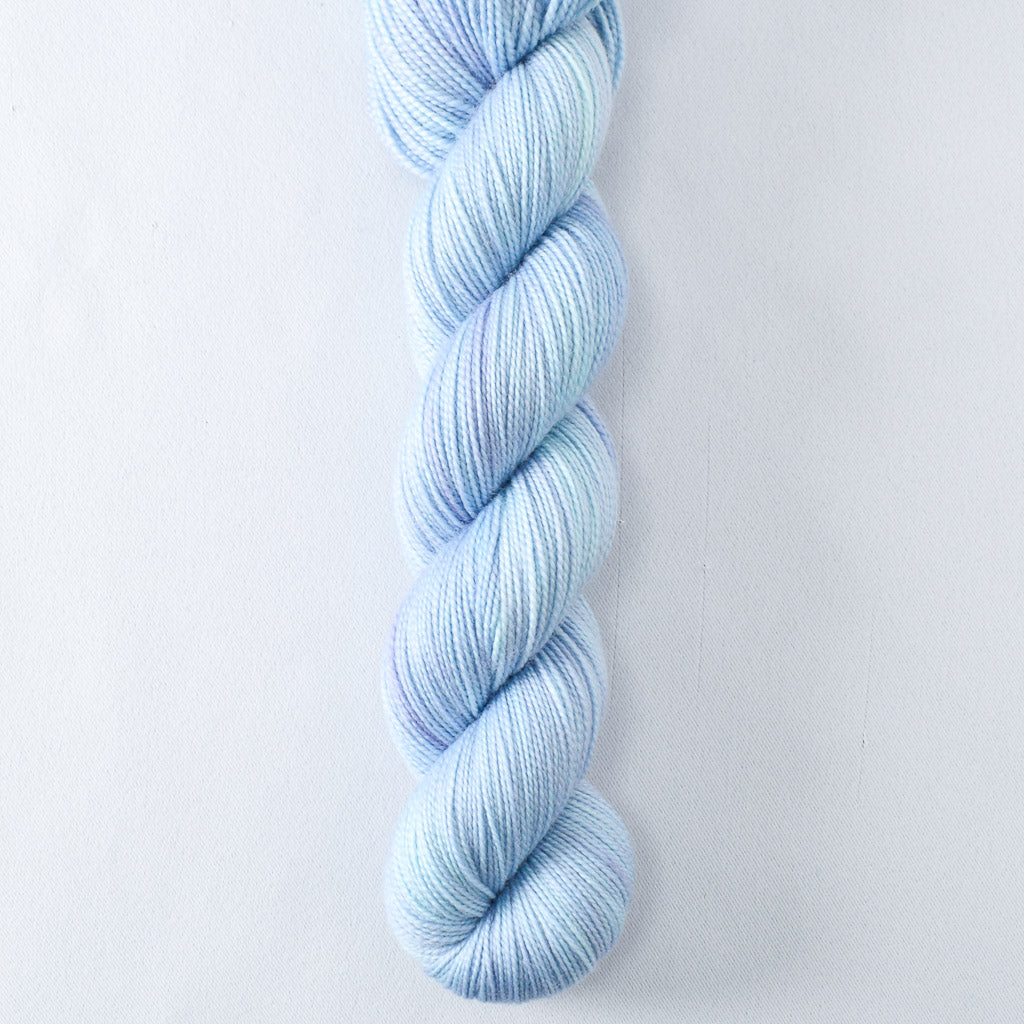 Blue Flax - Miss Babs Yummy 2-Ply yarn