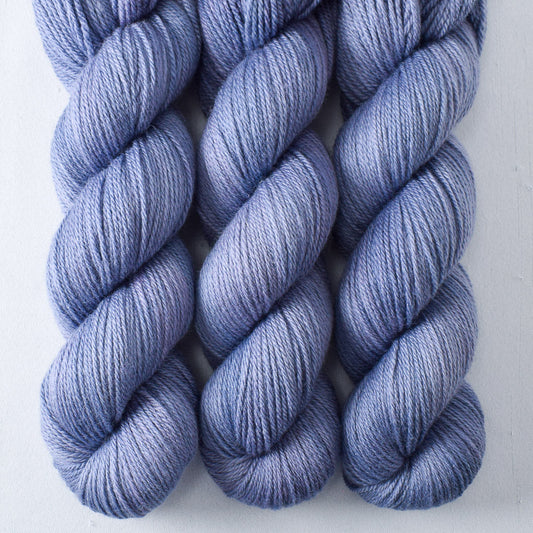 Blue Mussel - Miss Babs Killington 350 yarn
