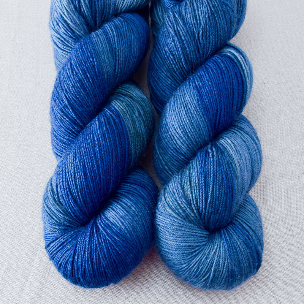 Blue Ridge - Miss Babs Keira yarn