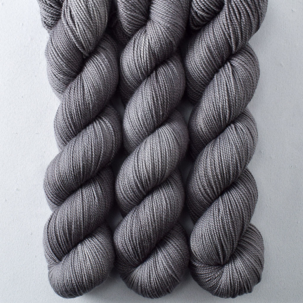 Bohemian Waxwing - Miss Babs Yummy 2-Ply superwash Merino wool yarn