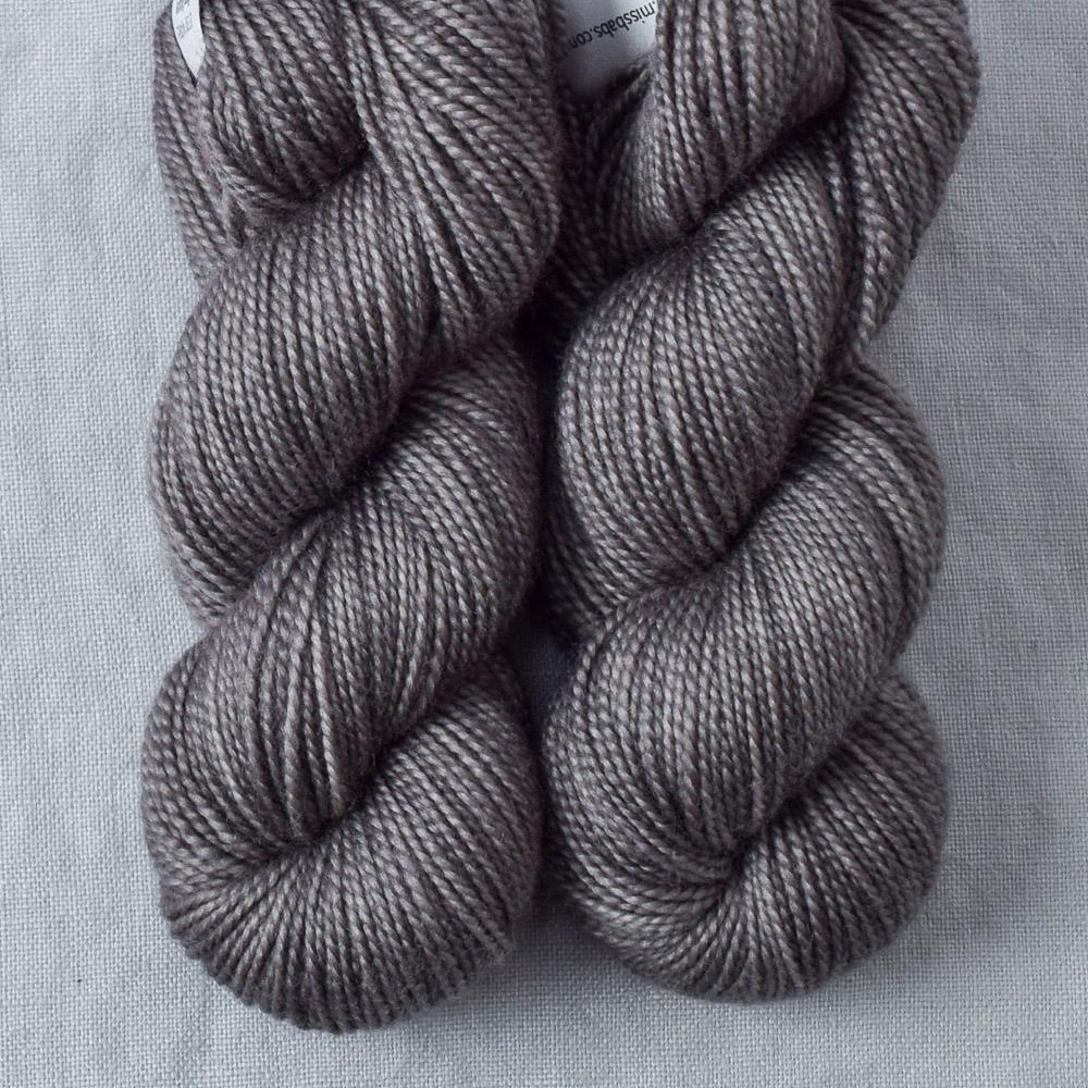 Botteri's Sparrow - Miss Babs Yummy 2-Ply Toes superwash Merino wool yarn