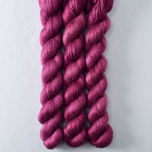 Bougainvillea - Miss Babs Holston 300 yarn