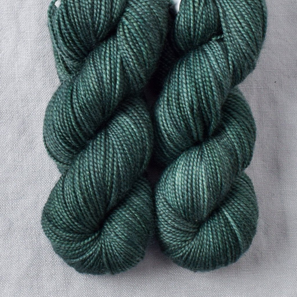 Brammo Bay - Miss Babs 2-Ply Toes yarn