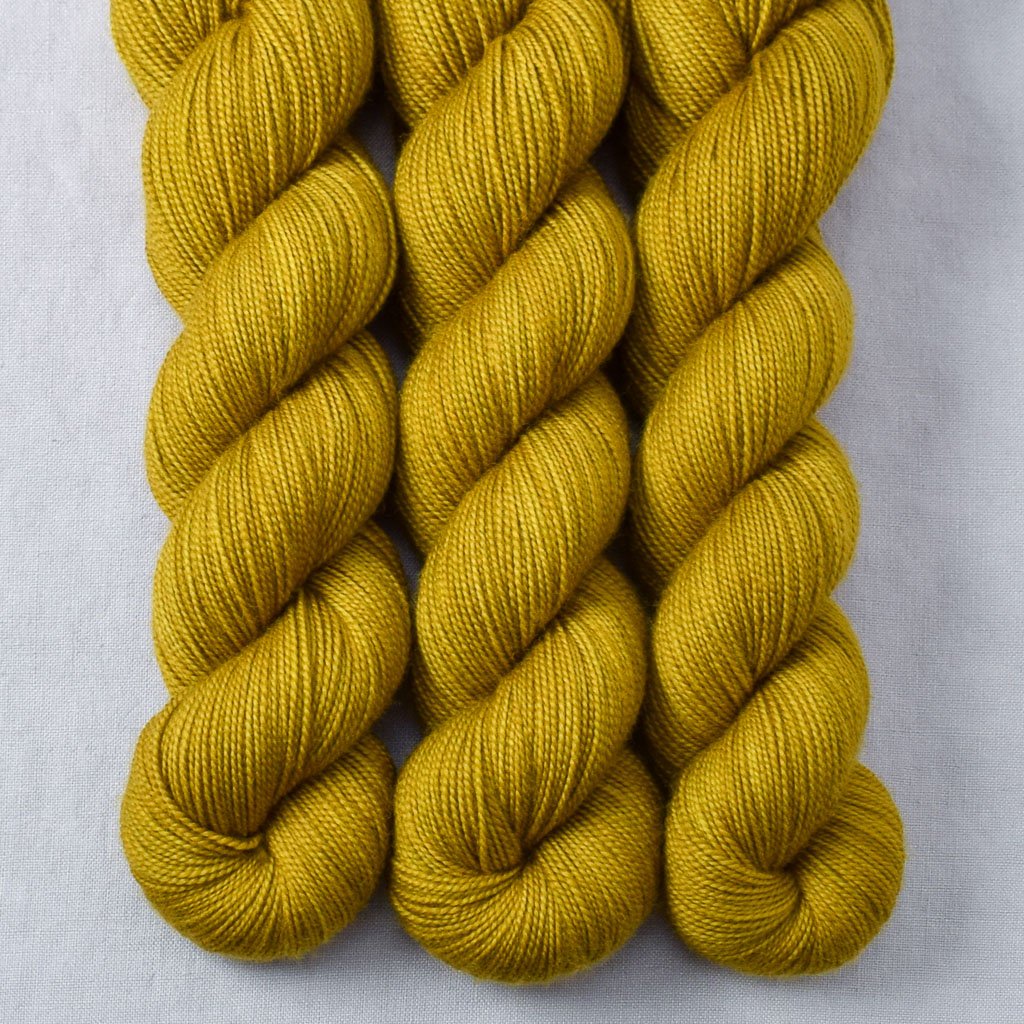 Brazilianite - Miss Babs Yummy 2-Ply superwash Merino wool yarn