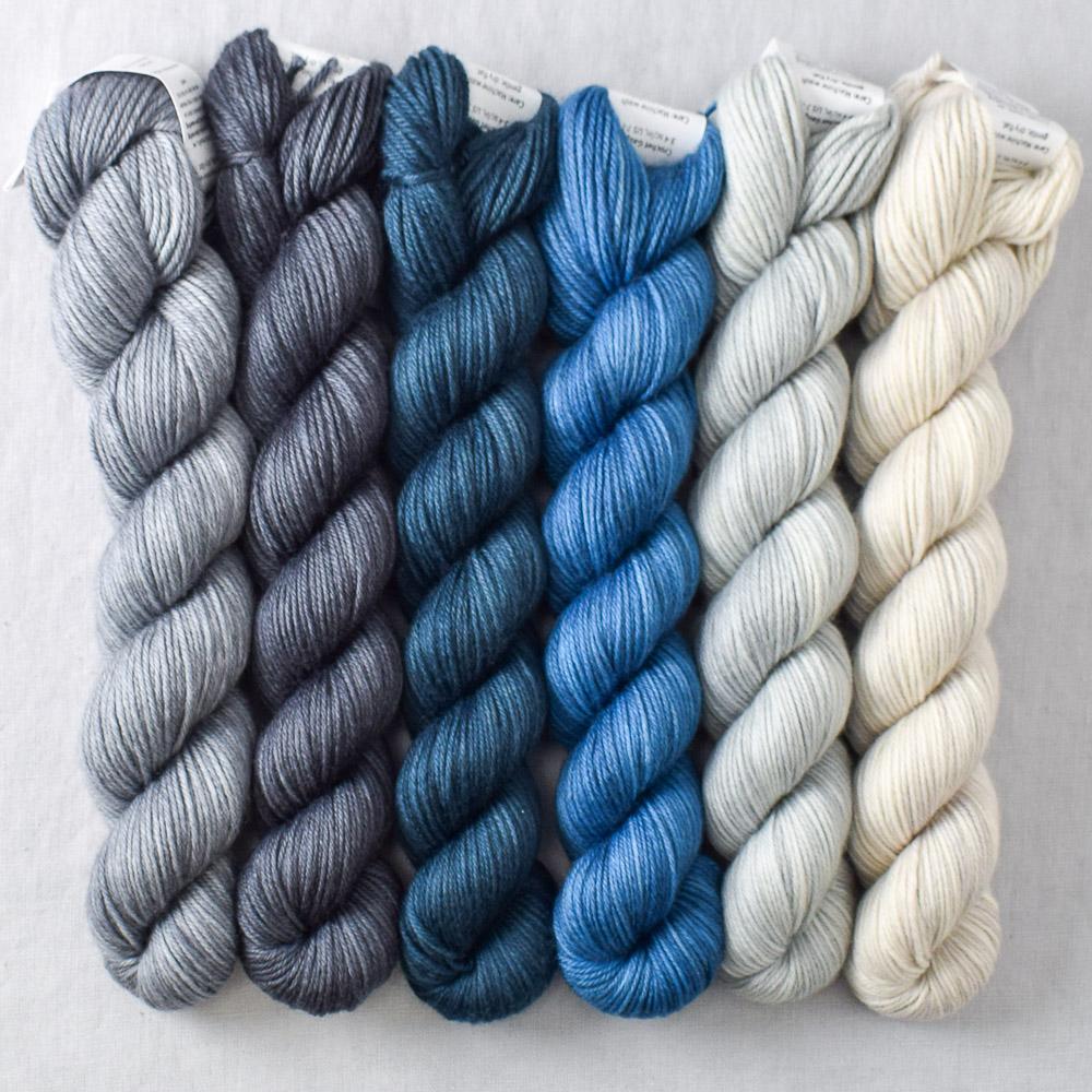 Breaker of Skeins - Miss Babs Yowza Mini Gradient yarn
