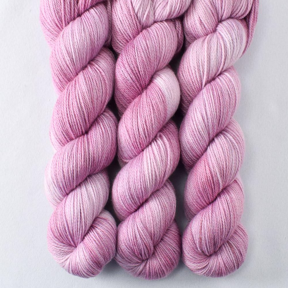 Broadway Melody - Miss Babs Caroline merino-cashmere-nylon yarn