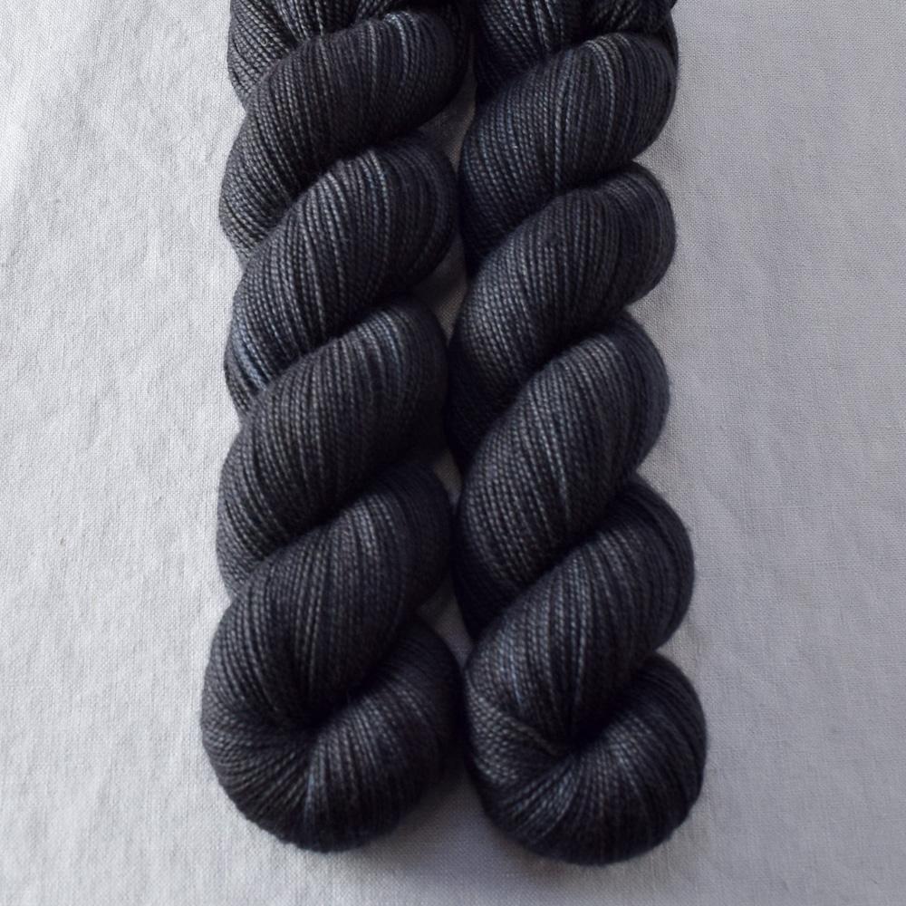 Bronzed Cowbird - Miss Babs Yummy 2-Ply superwash Merino wool yarn