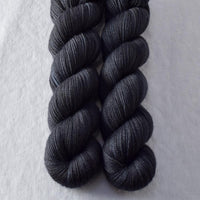 Bronzed Cowbird - Miss Babs Yummy 2-Ply yarn