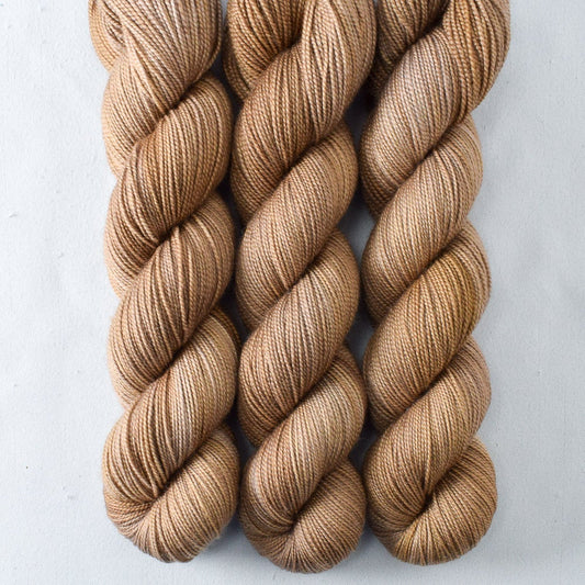 Caffe Latte - Miss Babs Yummy 2-Ply superwash Merino wool yarn