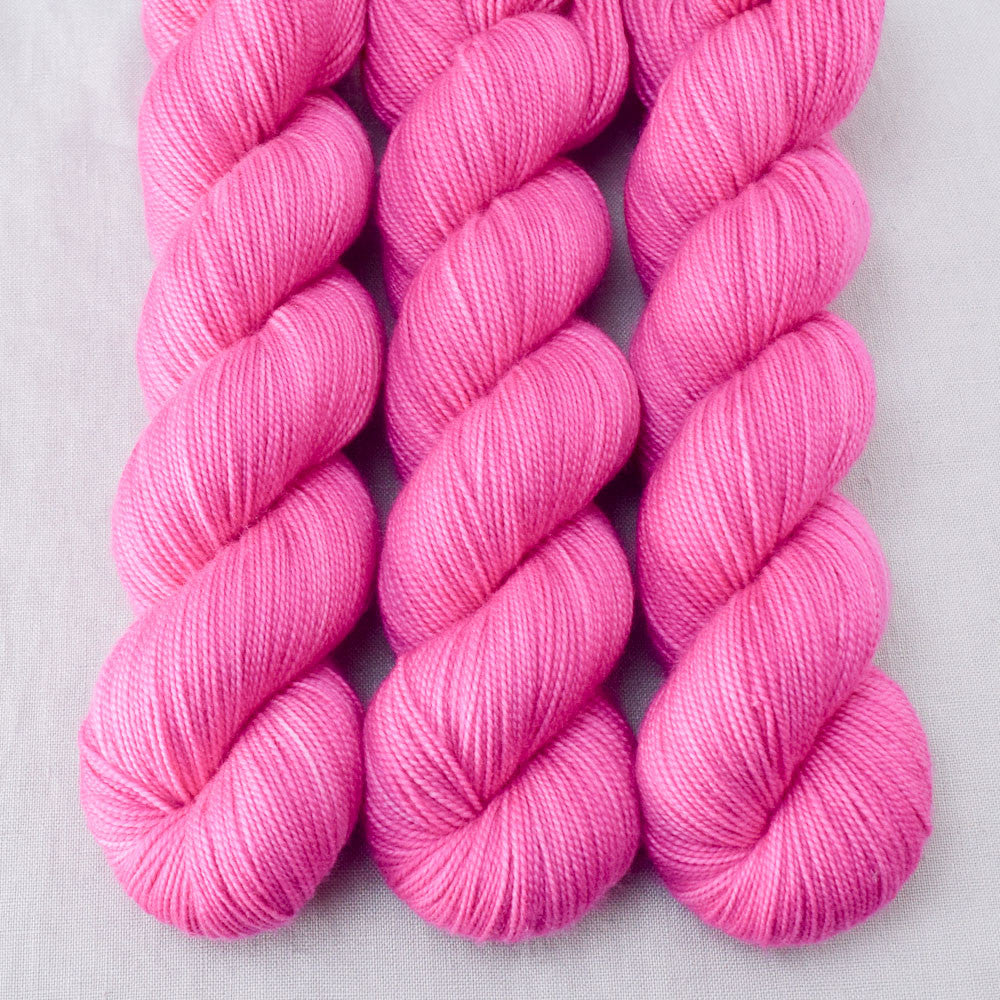 Caph - Miss Babs Yummy 2-Ply superwash Merino wool yarn
