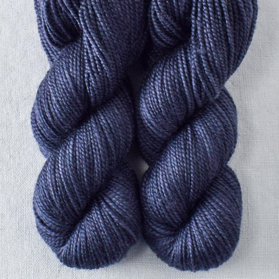 Cascara - Miss Babs Yummy 2-Ply Toes superwash Merino wool yarn