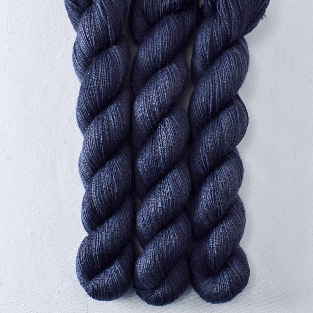 Cascara - Miss Babs Katahdin 437 superwash BFL wool yarn