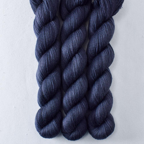 Cascara - Miss Babs Katahdin 437 superwash BFL wool yarn