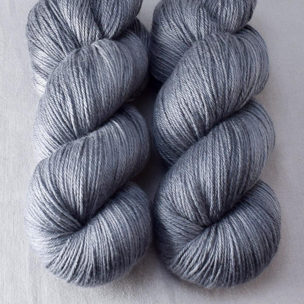 Catbird - Miss Babs Big Silk wool and silk blend yarn