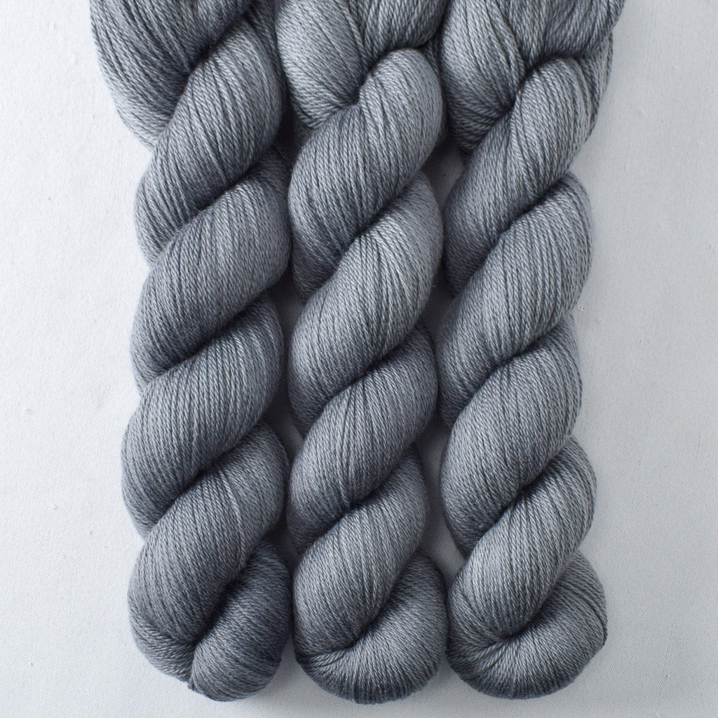 Catbird - Miss Babs Caroline merino-cashmere-nylon yarn
