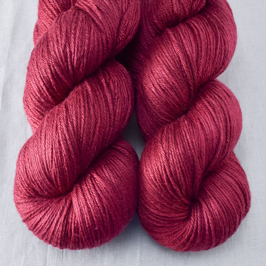 Gatherine - Miss Babs Big Silk yarn