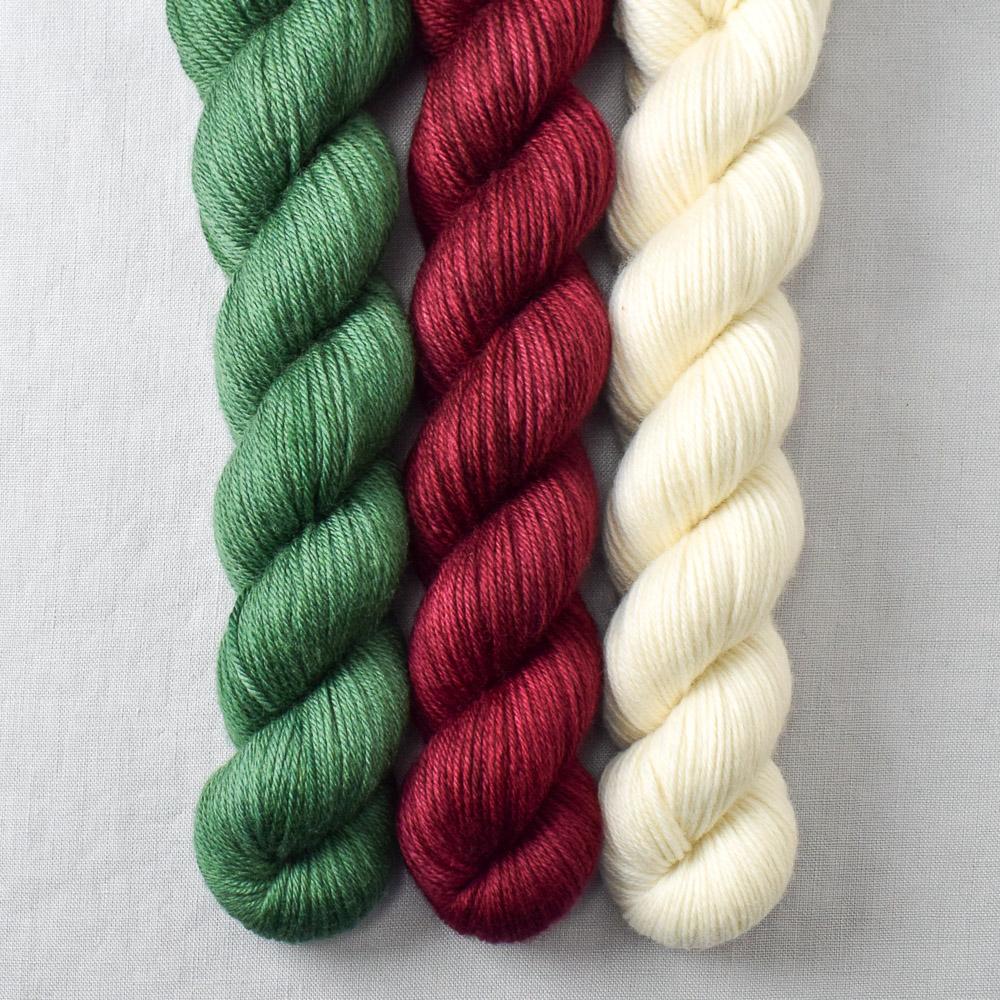 Catherine, Fraser, Naked - Miss Babs Yowza Mini Trio