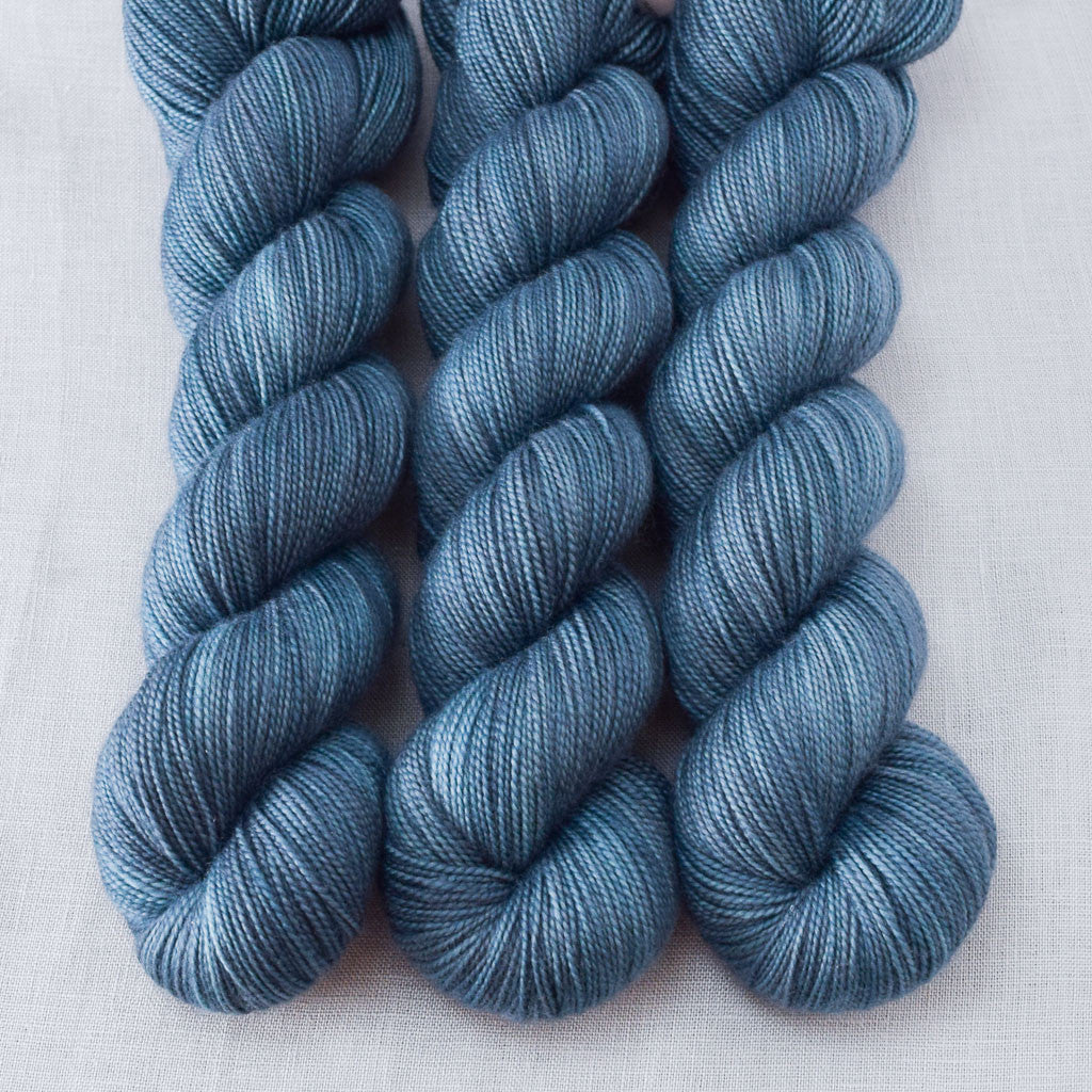 Charlotten - Miss Babs Yummy 2-Ply superwash Merino wool yarn