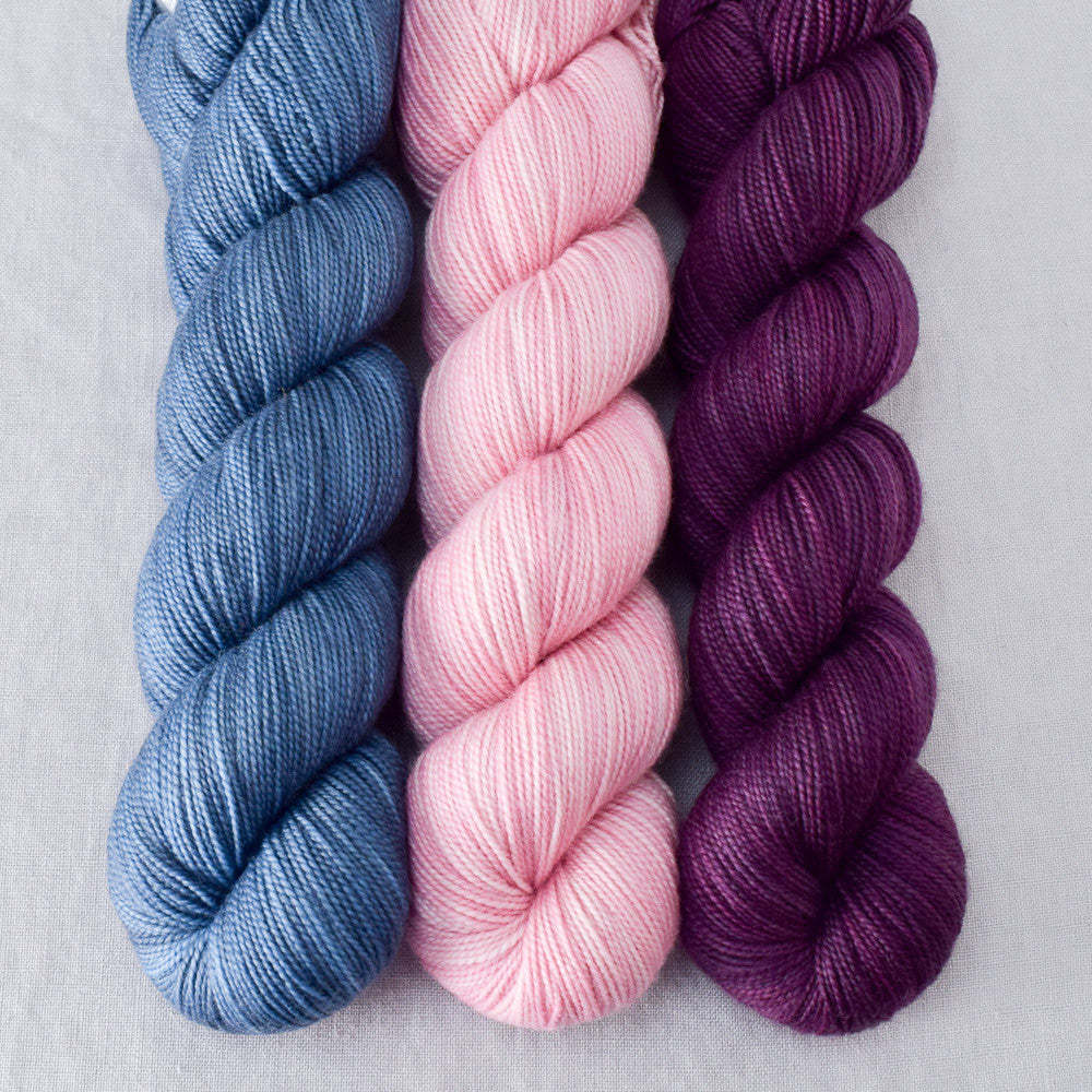 Cloak, Sugar, Tulipa - Miss Babs Yummy 2-Ply Trio