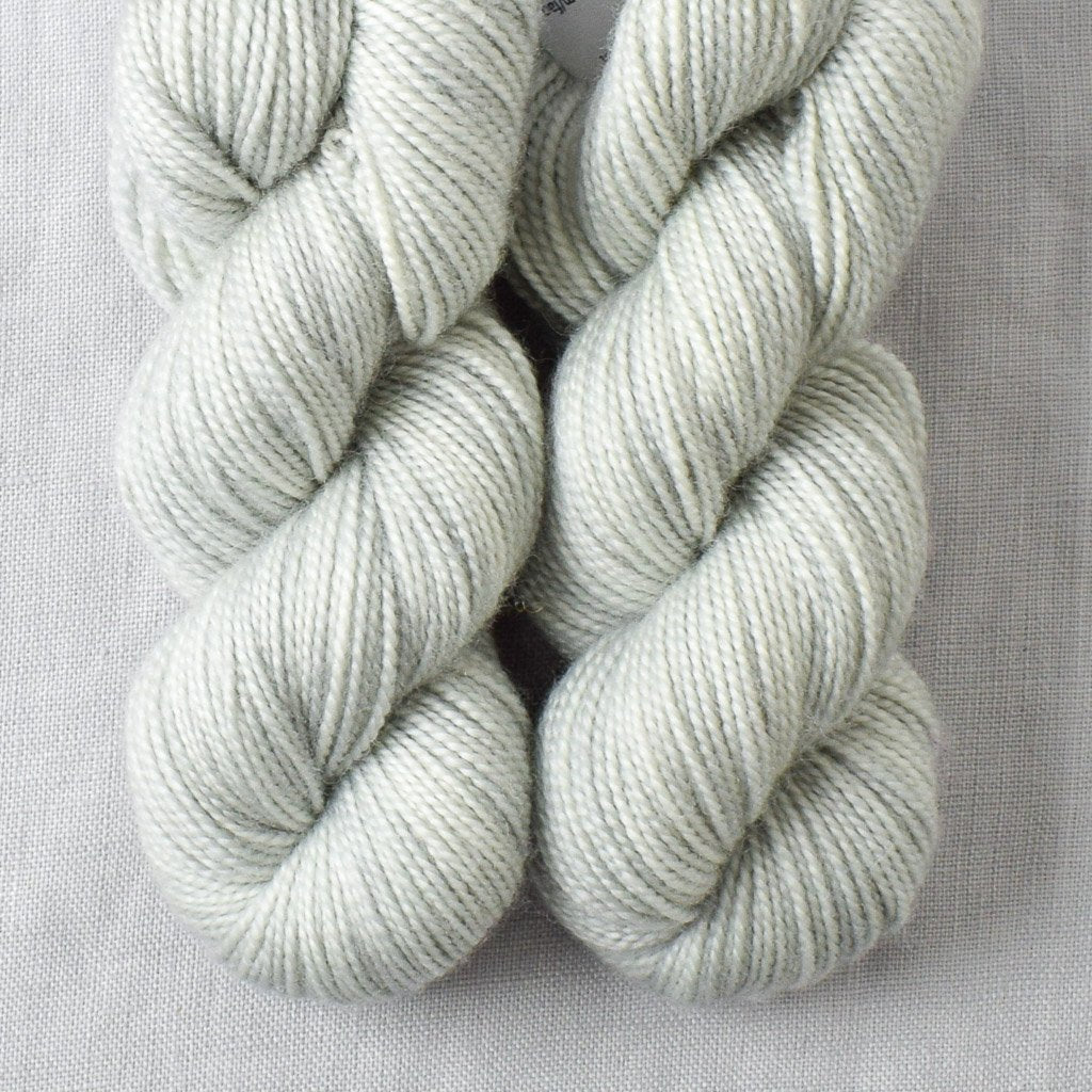 Coastal - Miss Babs Yummy 2-Ply Toes superwash Merino wool yarn
