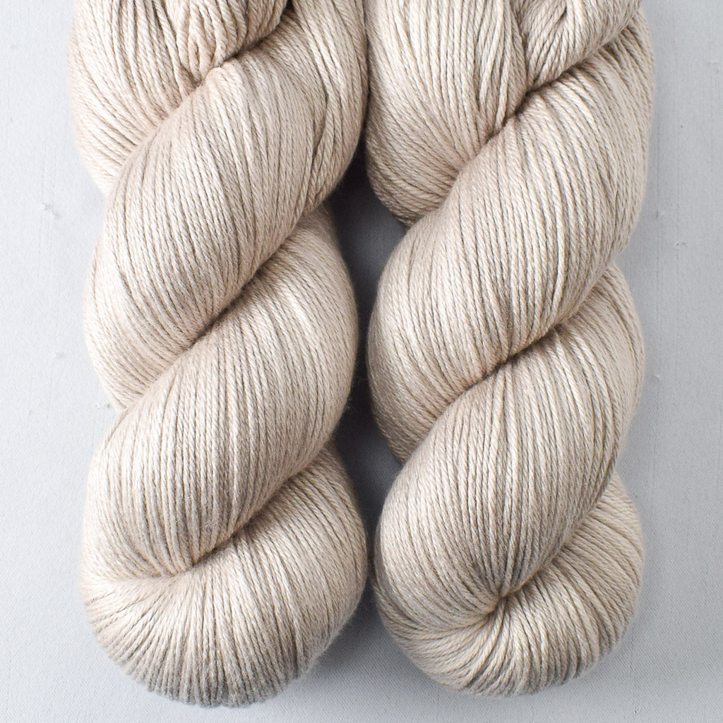 Coastal Fog - Miss Babs Big Silk wool and silk blend yarn