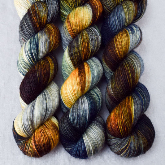 Coffee Break - Miss Babs Katahdin 437 yarn