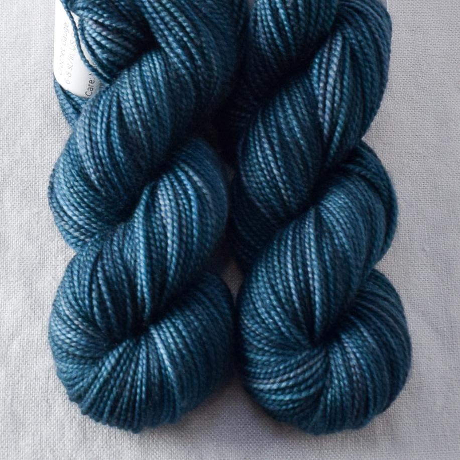 Collared Kingfish - Miss Babs Yummy 2-Ply Toes superwash Merino wool yarn