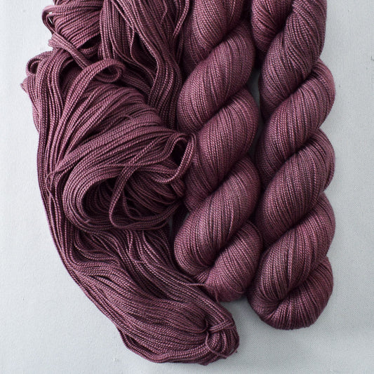 Concealed - Miss Babs Avon yarn
