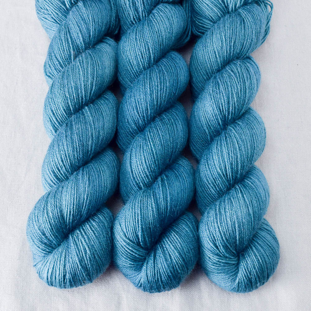 Coos Bay - Miss Babs Katahdin 437 superwash BFL wool yarn