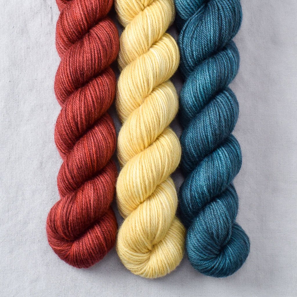 Corset, gw-6, Suspense, Wheaten - Miss Babs Yowza Mini Trio