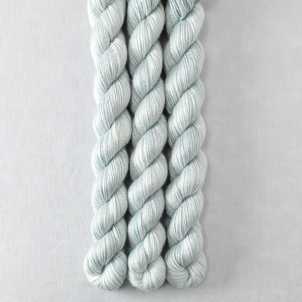 Coventry - Miss Babs Sojourn cashmere and silk yarn