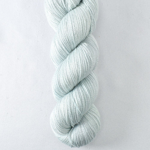 Coventry - Miss Babs Yearning yarn