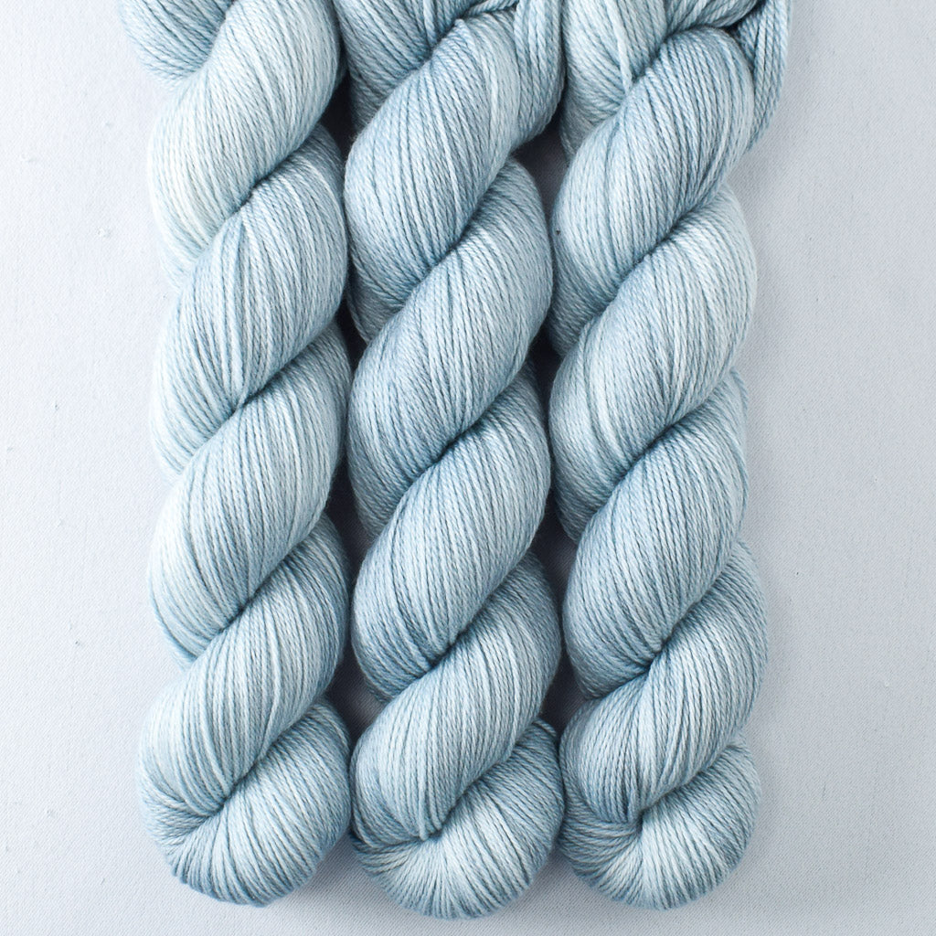 Creaking - Miss Babs Caroline merino-cashmere-nylon yarn