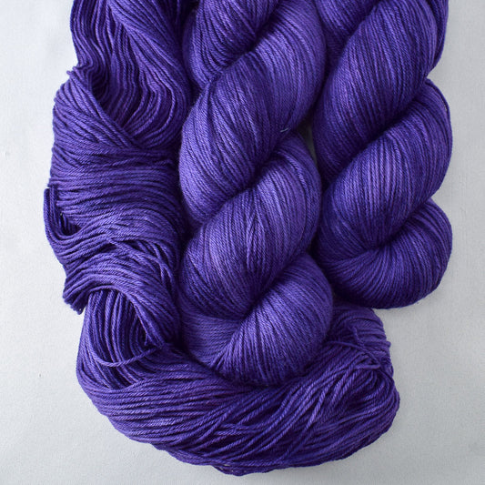 Crisp Edge - Miss Babs Yowza yarn