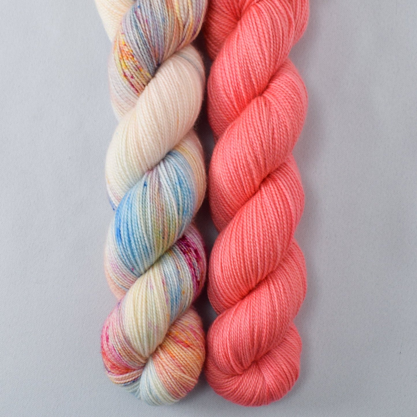 Dahlia, Hitchhiker's Birthdayt - Miss Babs 2-Ply Duo