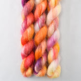 Daisies - MDSW 2021 - Miss Babs Moonglow yarn
