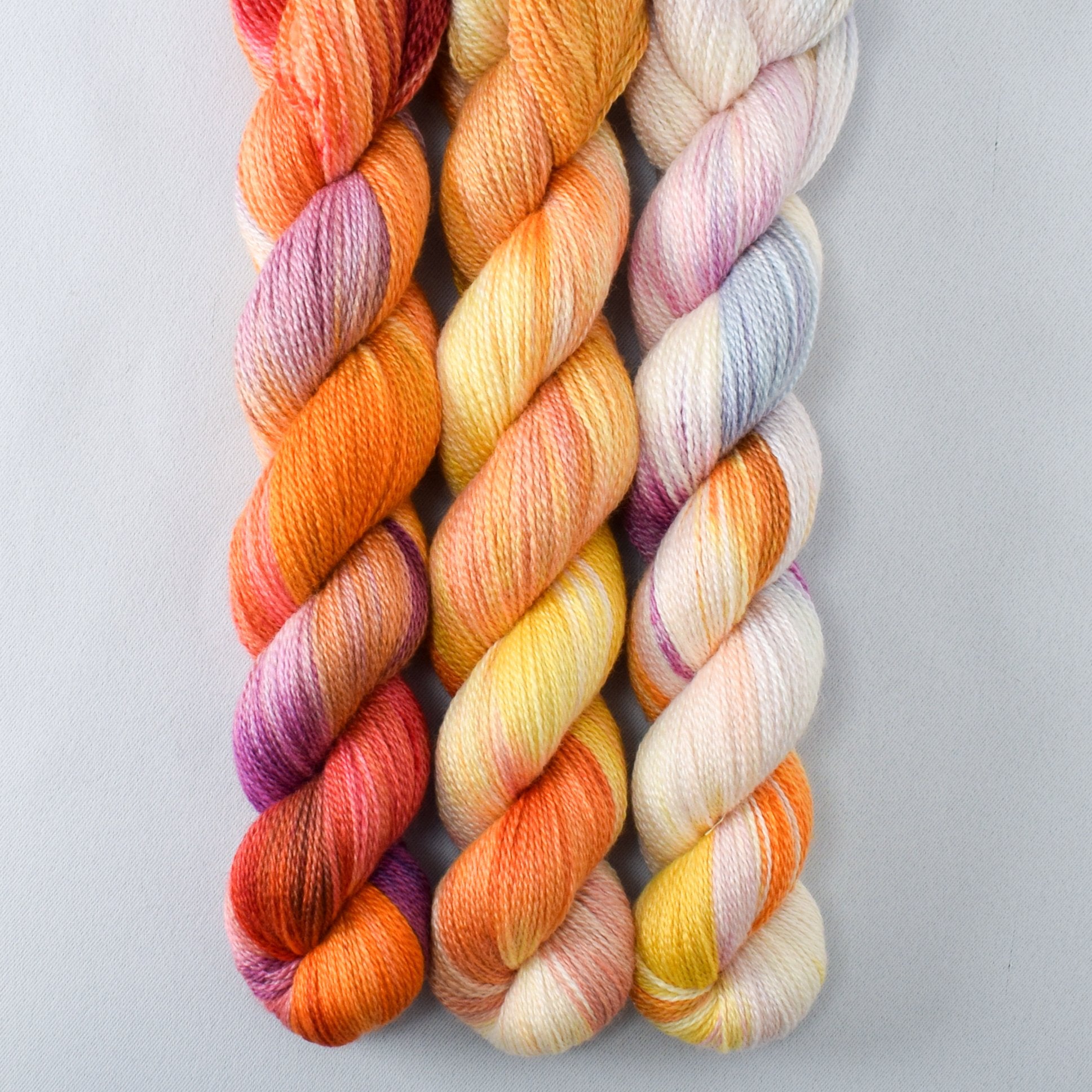 Daisies - MDSW 2021 - Miss Babs Yet yarn
