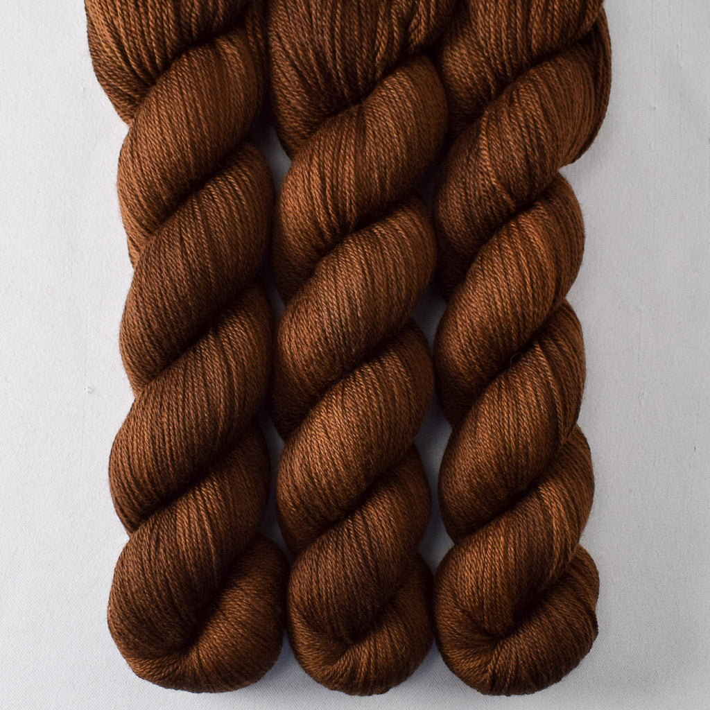 Dark Chocolate - Miss Babs Caroline merino-cashmere-nylon yarn