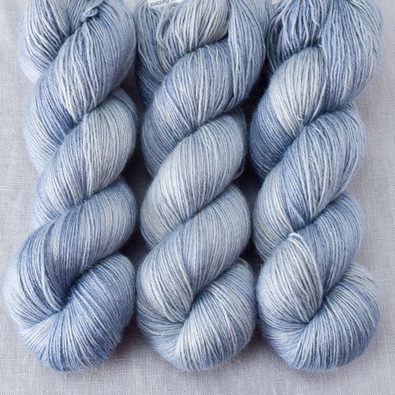 Dark Faded - Miss Babs Katahdin 437 yarn