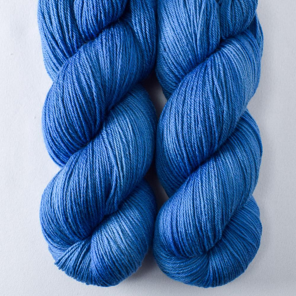 Delft - Miss Babs Yowza superwash Merino wool yarn