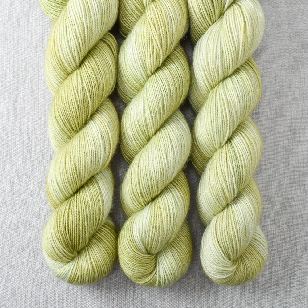 Dewdrop - Miss Babs Yummy 2-Ply superwash Merino wool yarn