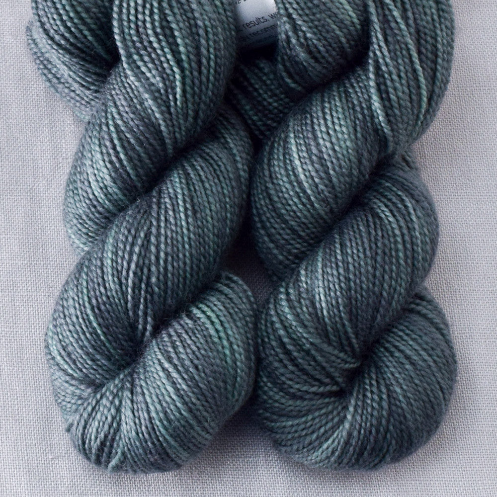 Don Jose - Miss Babs Yummy 2-Ply Toes superwash Merino wool yarn