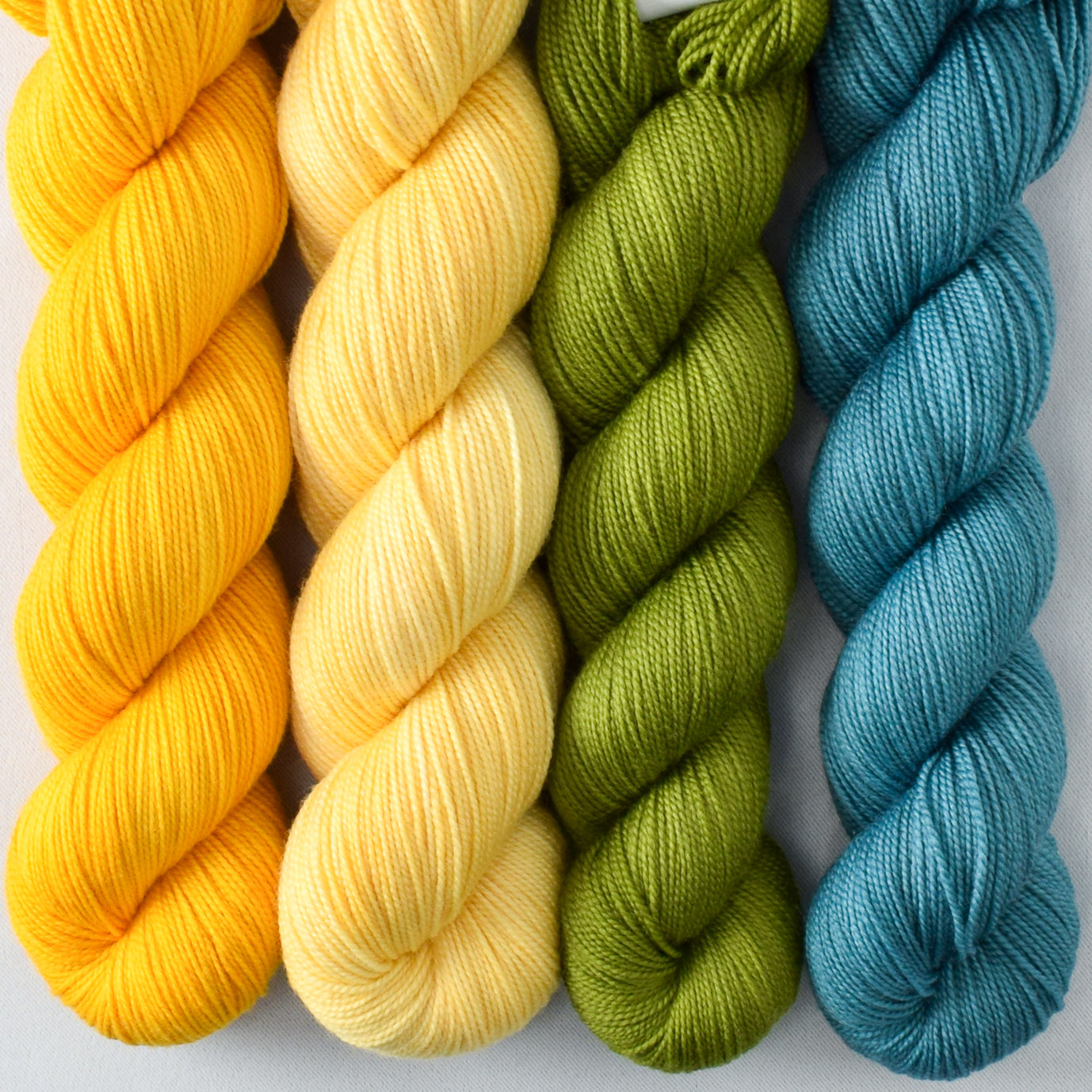 Dragon Claw, Halo, Helio, Sadalmelik - Miss Babs Yummy 2-Ply Quartet